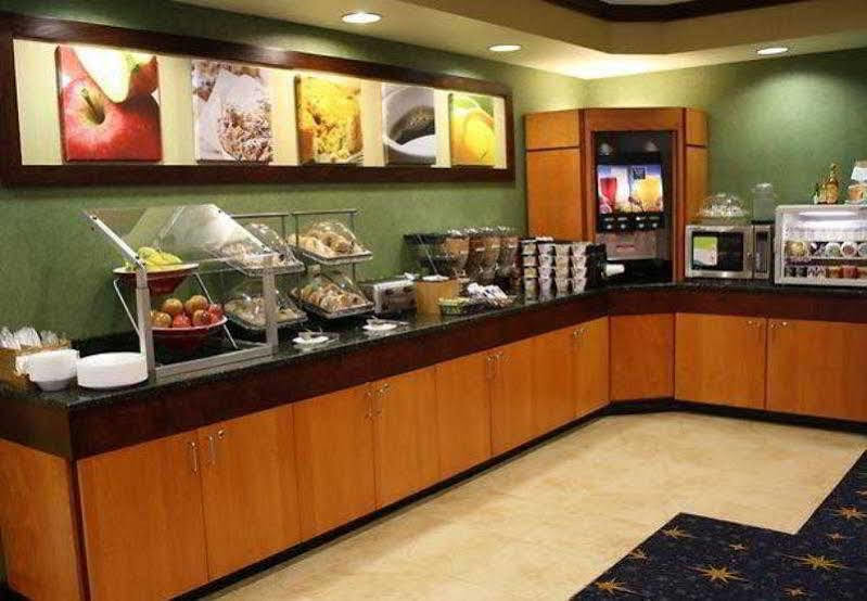 Fairfield Inn & Suites Greensboro Wendover Eksteriør bilde