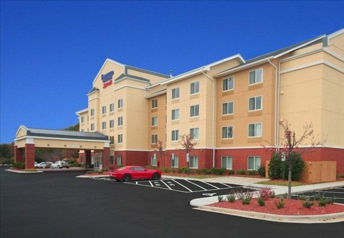 Fairfield Inn & Suites Greensboro Wendover Eksteriør bilde